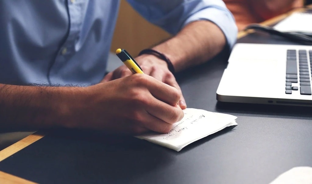 Comprendre les étapes pour réussir une création d'entreprise