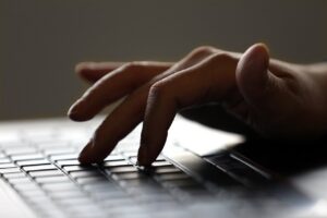Lire la suite à propos de l’article Quelle stratégie digitale pour un entrepreneur indépendant &nbsp;?
